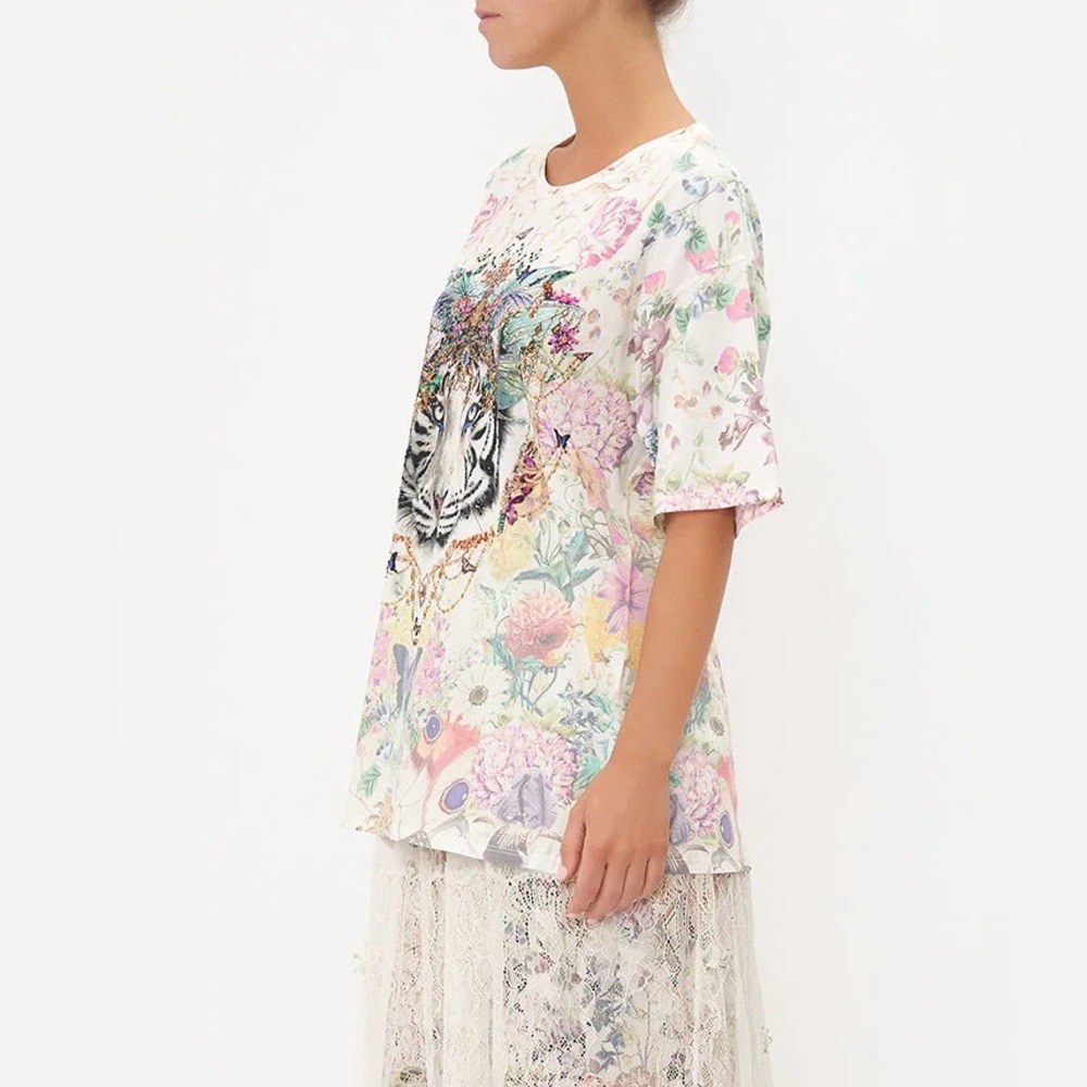 Camilla Oversize Band Tee
Queens Bee Hive size S - Picture 4 of 11